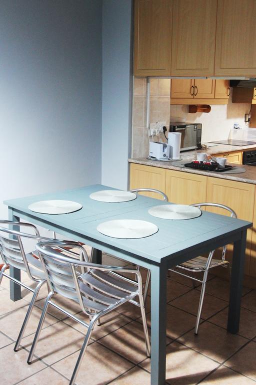 Smithland Guest Apartments Cape Town Bellville Exteriör bild