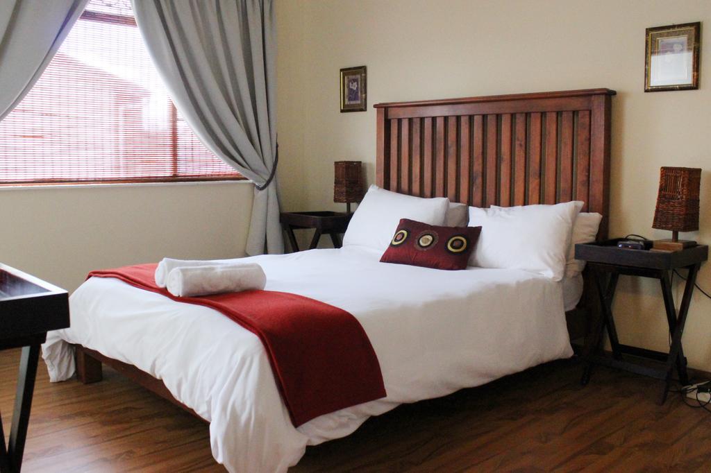 Smithland Guest Apartments Cape Town Bellville Exteriör bild