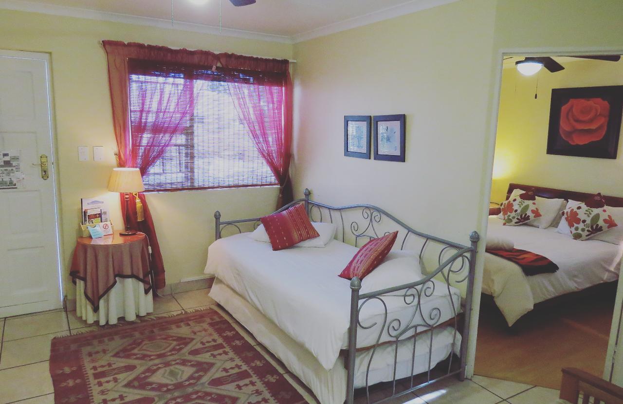 Smithland Guest Apartments Cape Town Bellville Exteriör bild