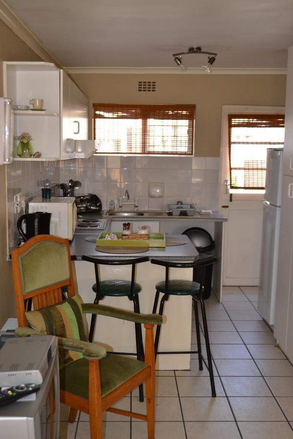 Smithland Guest Apartments Cape Town Bellville Rum bild