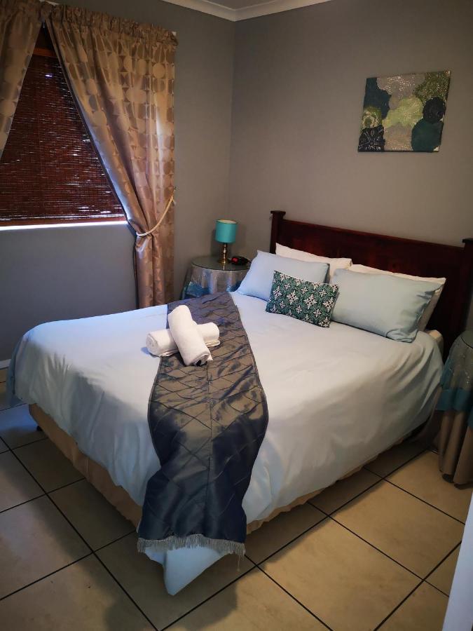 Smithland Guest Apartments Cape Town Bellville Exteriör bild