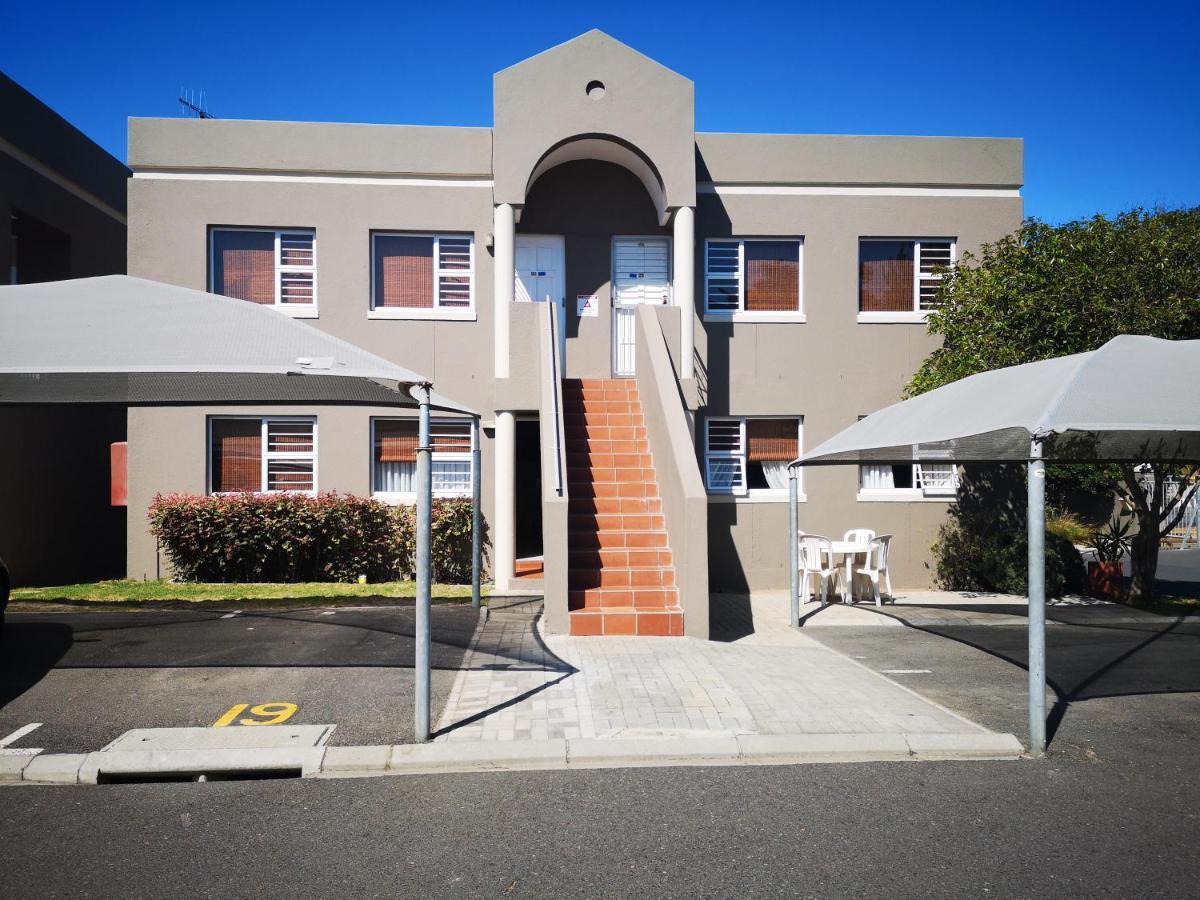 Smithland Guest Apartments Cape Town Bellville Exteriör bild